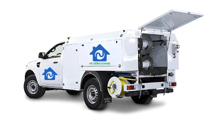 Camion hydrocureur HS Débouchage équipé pour le débouchage haute pression des canalisations